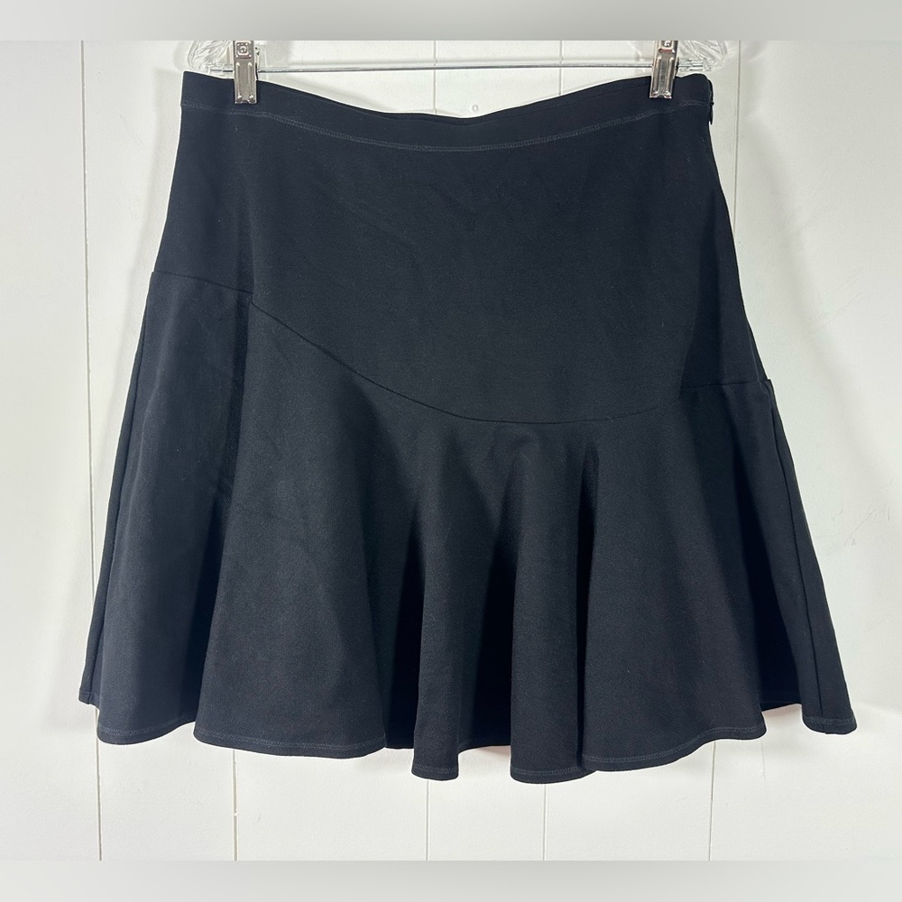 Cabi Sz 12 Black Ponte Knit Asymmetrical Pleated Flounce Mini Skirt Style 3098